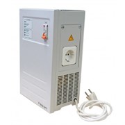 Однофазный стабилизатор напряжения R2000SPT-N  220В 2011